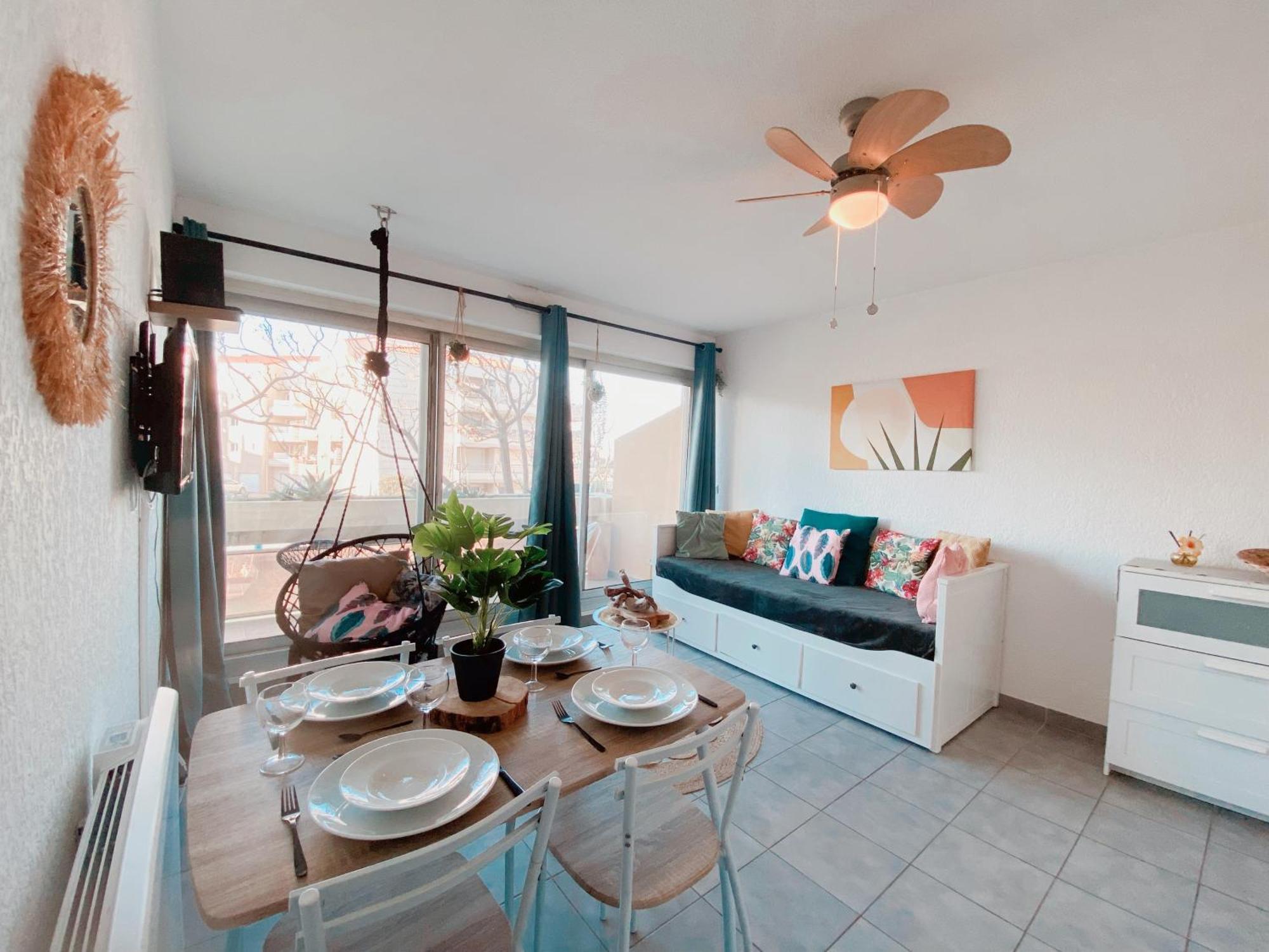 Superbe T2 au calme avec balcon sur la marina - 10 Apartment Canet-en-Roussillon Exterior foto