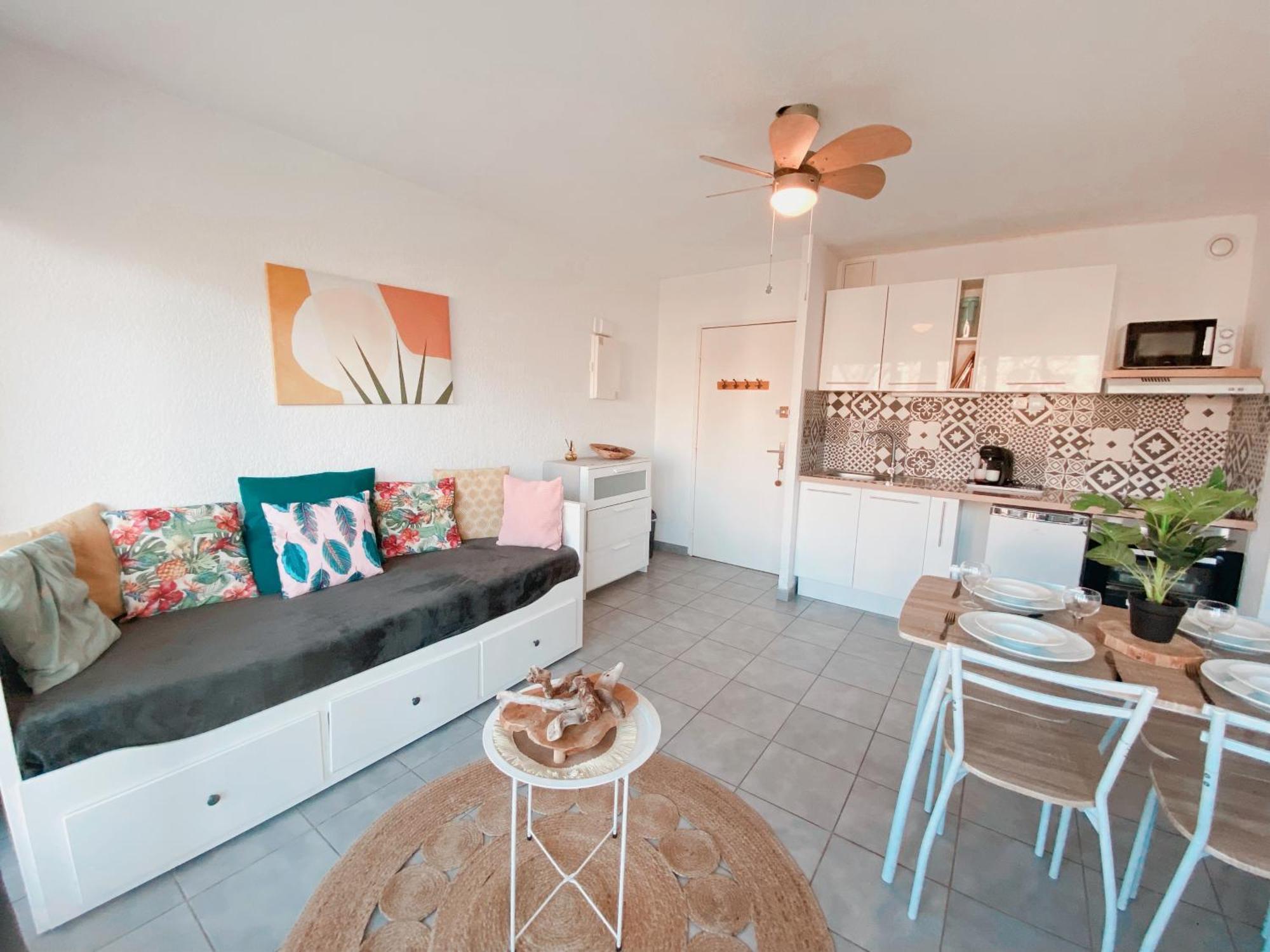 Superbe T2 au calme avec balcon sur la marina - 10 Apartment Canet-en-Roussillon Exterior foto